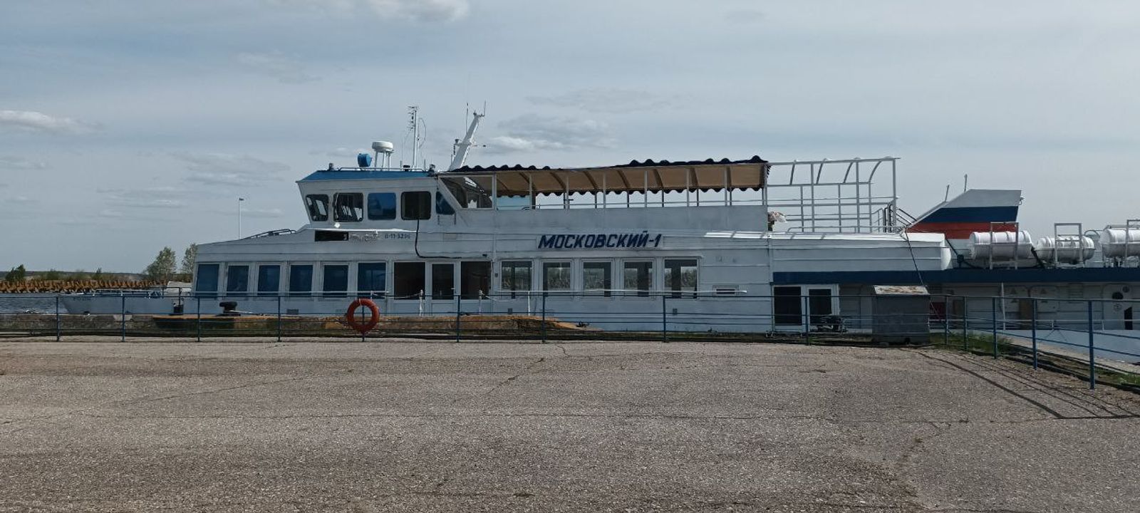 Теплоход «Московский-1»